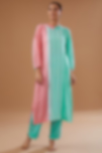 Pink & Blue Mulmul Ombre Kurta Set by NOW WITH PRACHI at Pernia's Pop Up Shop