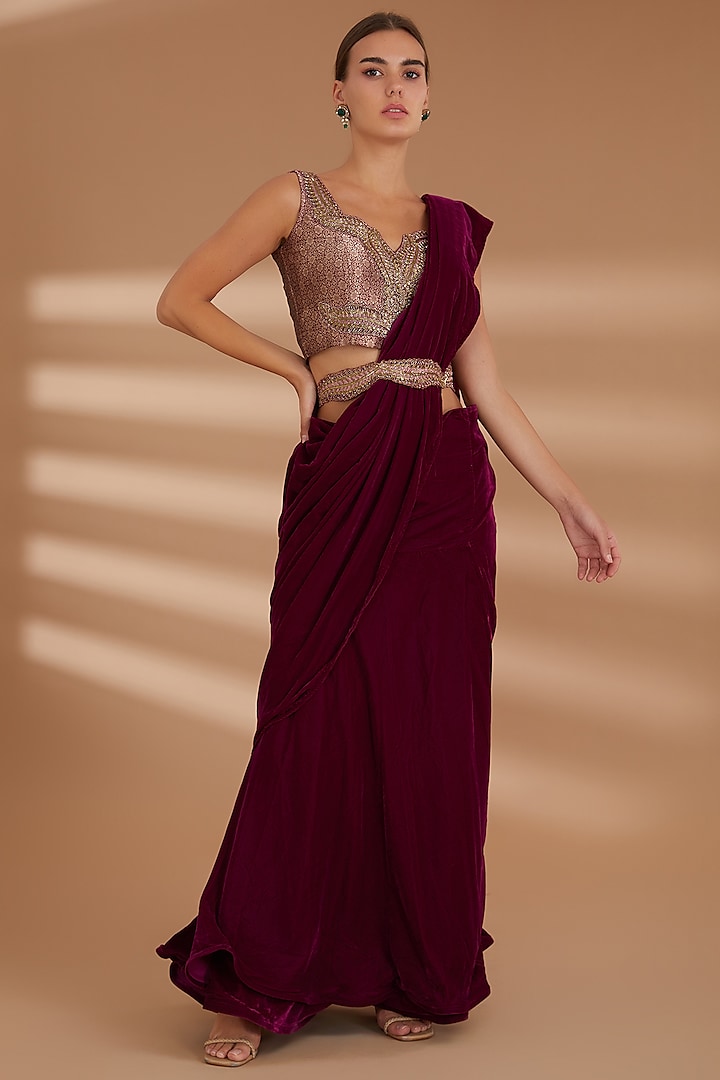 Maroon Velvet Saree Set by NOW WITH PRACHI at Pernia's Pop Up Shop