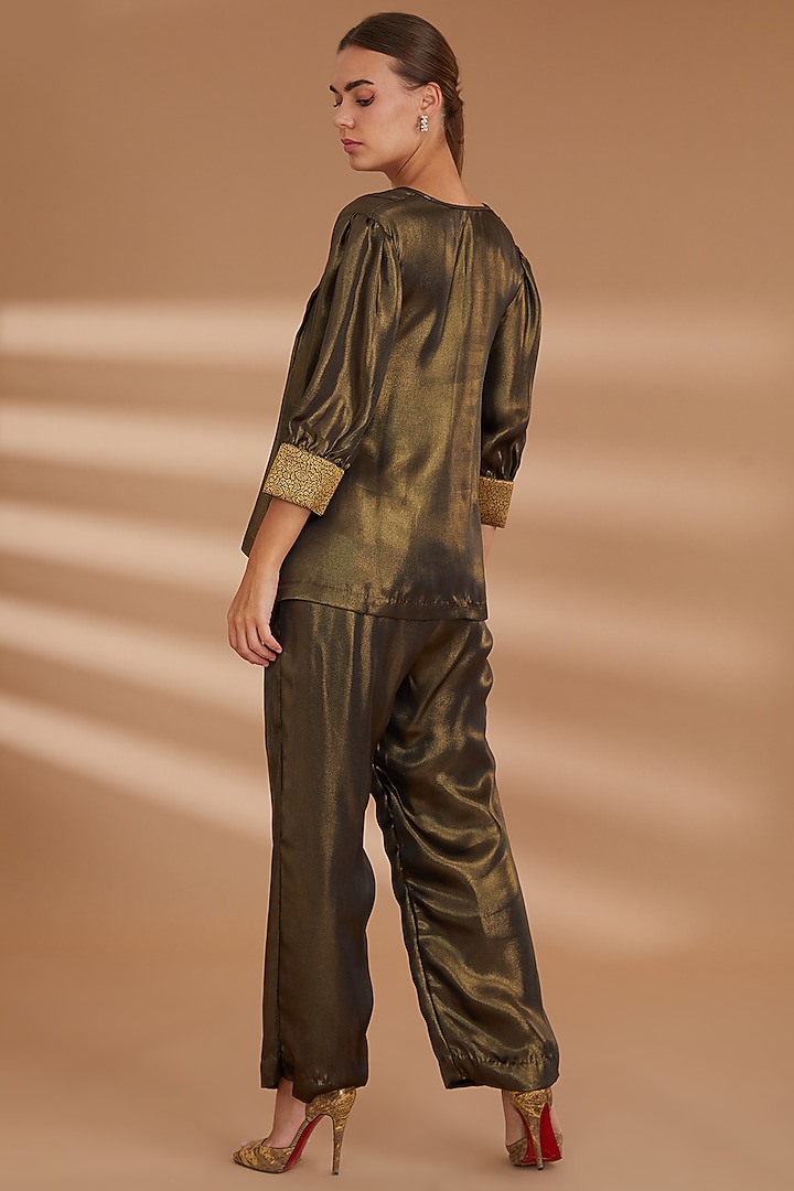 Green Shimmer Georgette Co-Ord Set by NOW WITH PRACHI at Pernia's Pop Up Shop