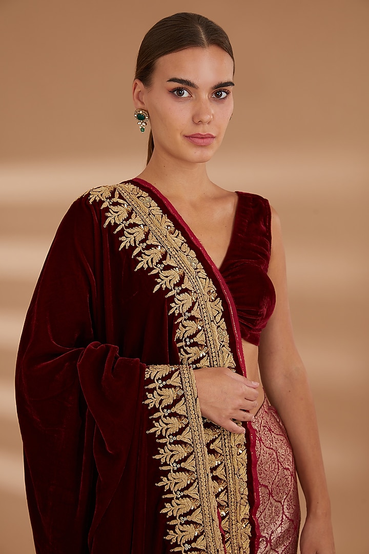 Maroon Velvet Hand Embroidered Dushala by NOW WITH PRACHI at Pernia's Pop Up Shop
