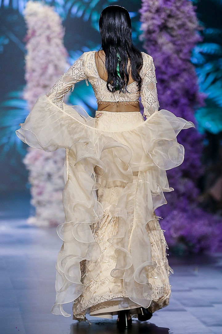 Peach Fuzz Organza Ruffled Dupatta by Nirmooha at Pernia's Pop Up Shop