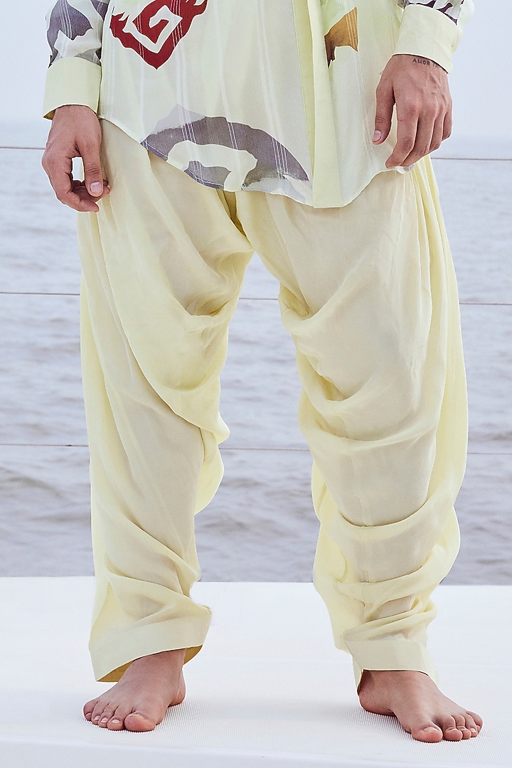 Patola Printed Kurta Shirt & Patiala by Nirmooha Men at Pernia's Pop Up Shop