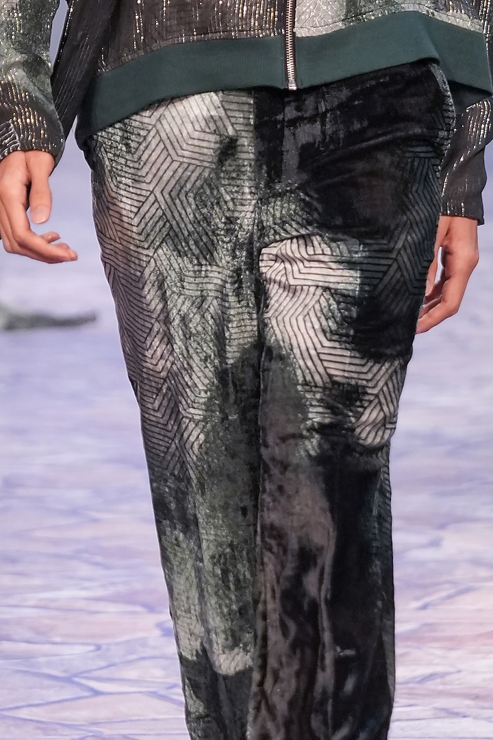 Buy Nirmooha Men Emerald Green Velvet Printed Pants at Pernia