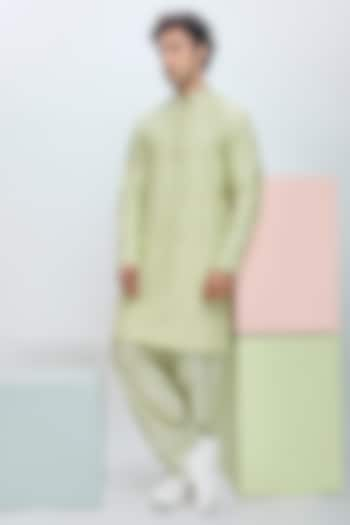 Cool Matcha Chantilly Kurta Set by Nirmooha Men at Pernia's Pop Up Shop