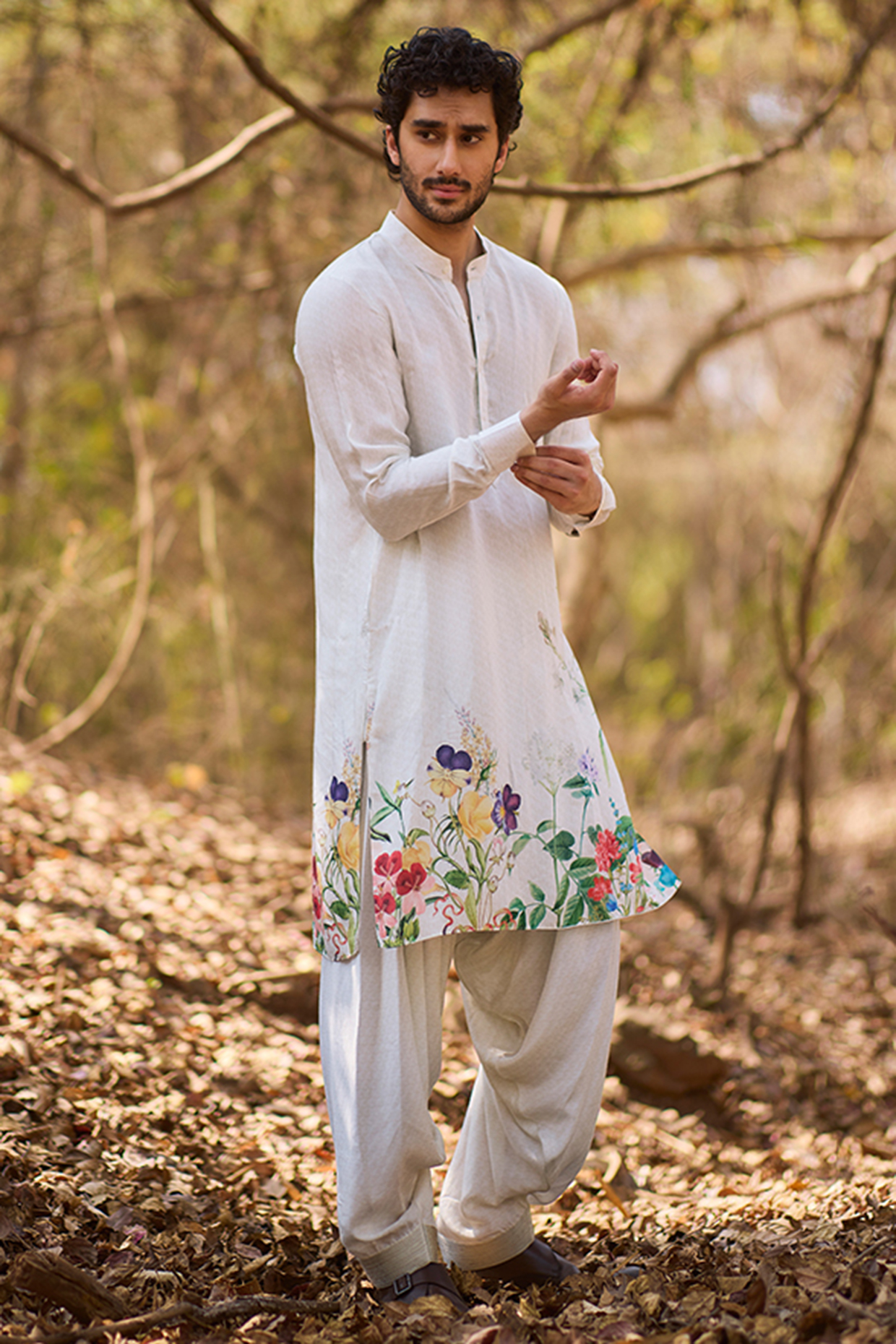 Off-White Mul Floral Printed Kurta Set by Nirmooha Men