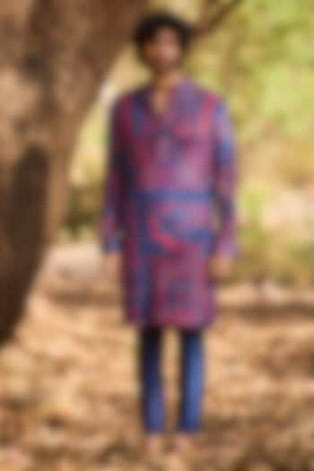 Multi-Colored Mul & Nokia Silk Printed Kurta Set by Nirmooha Men at Pernia's Pop Up Shop
