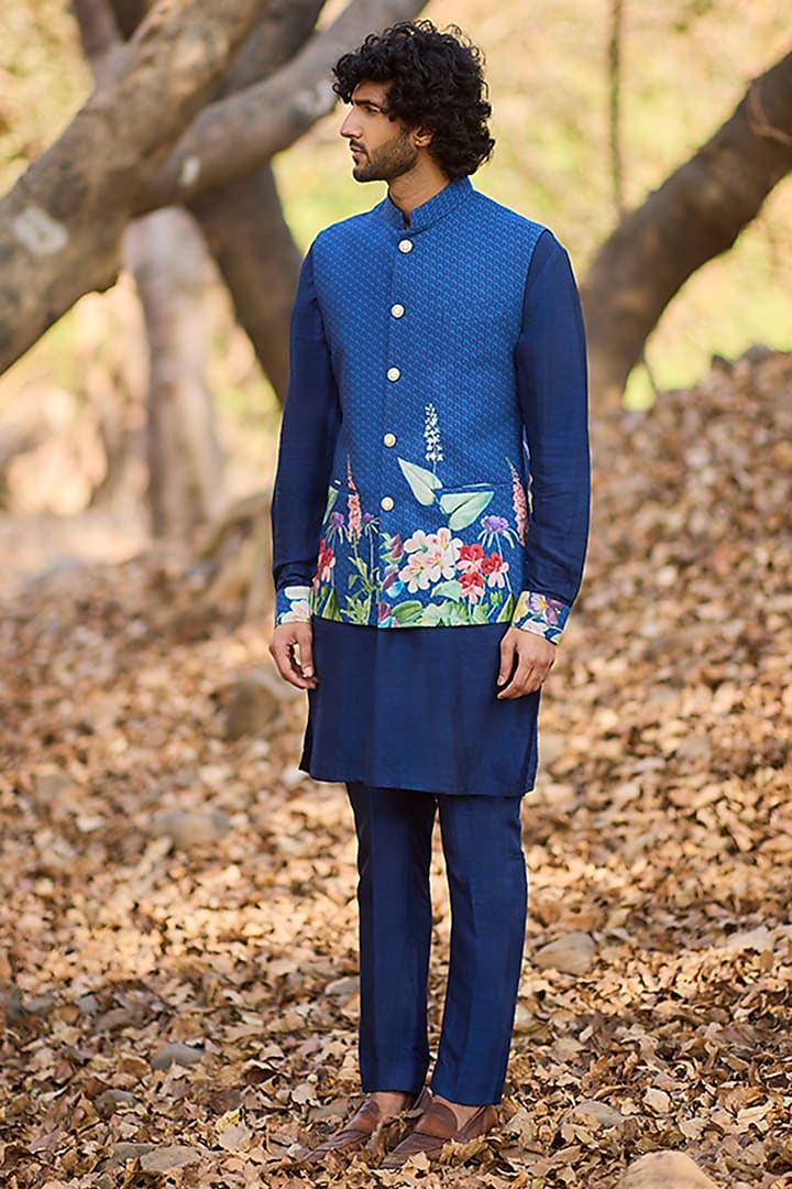 Blue Mul & Nokia Silk Floral Printed Bundi Jacket Set by Nirmooha Men at Pernia's Pop Up Shop