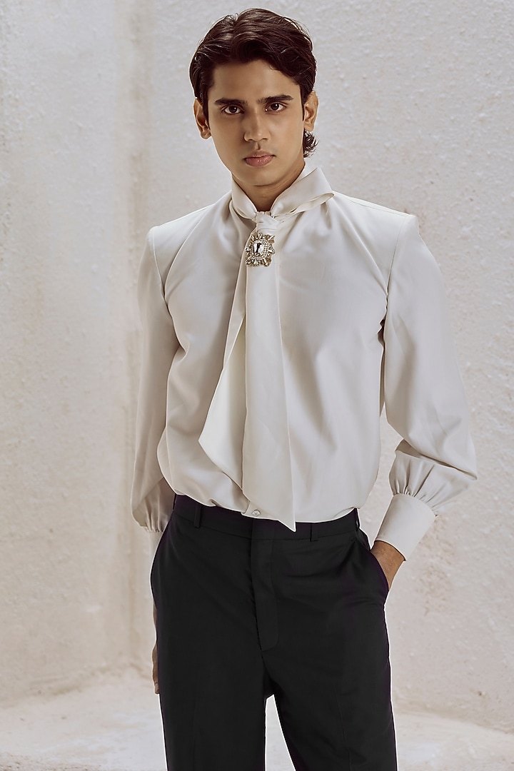 Black Suiting Pant Set by Nirmooha Men at Pernia's Pop Up Shop