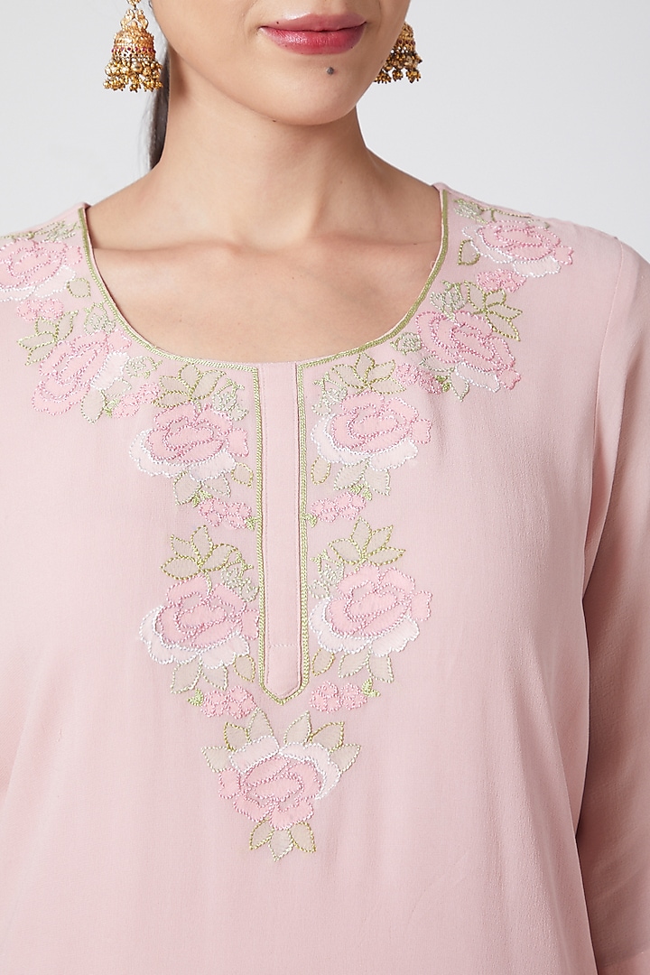 Blush Pink Embroidered Kurta Set by Nafisa Rachel William at Pernia's Pop Up Shop