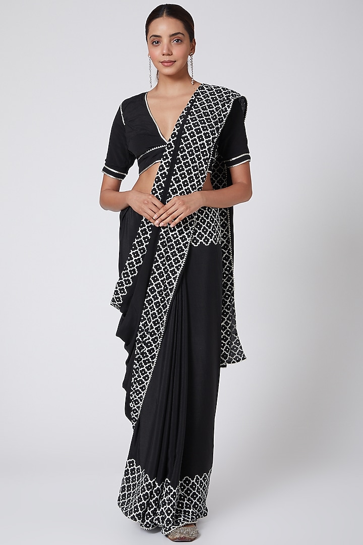 Black Embroidered Saree Set by Nafisa Rachel William