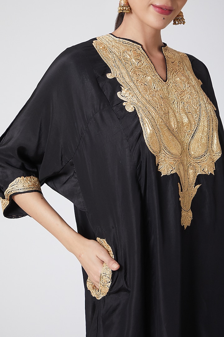 Black Kashmiri Tilla Embroidered Kurta Set by Nafisa Rachel William at Pernia's Pop Up Shop