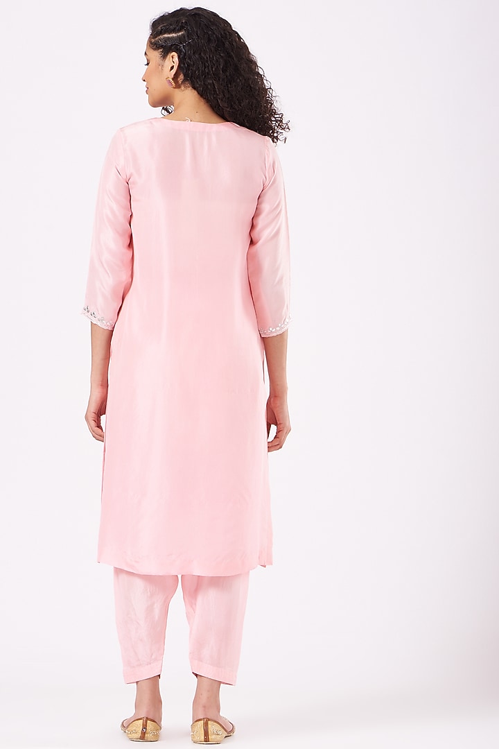 Candy Floss Pink Silk Kurta Set by Nafisa Rachel William at Pernia's Pop Up Shop