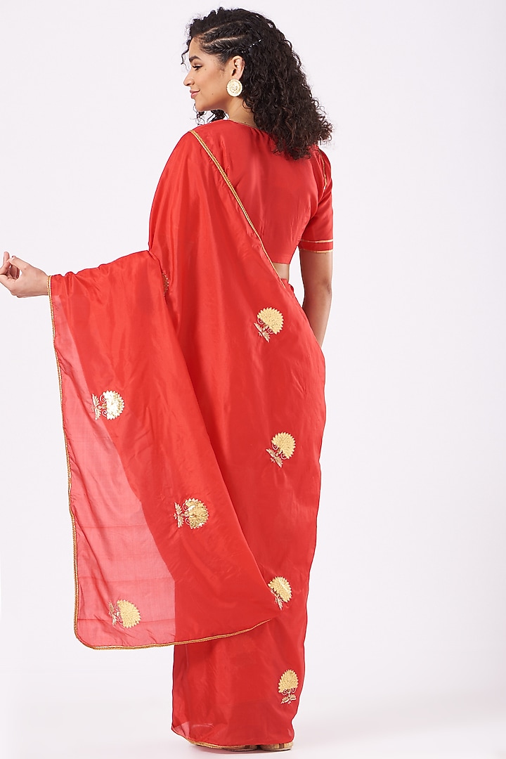Red Pure Silk Boota Wedding Saree Set by Nafisa Rachel William at Pernia's Pop Up Shop