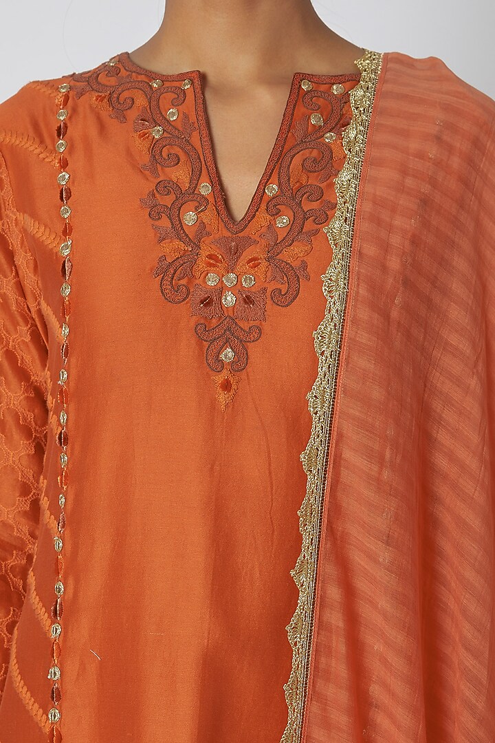 Orange Embroidered Kurta Set by Nadima Saqib at Pernia's Pop Up Shop