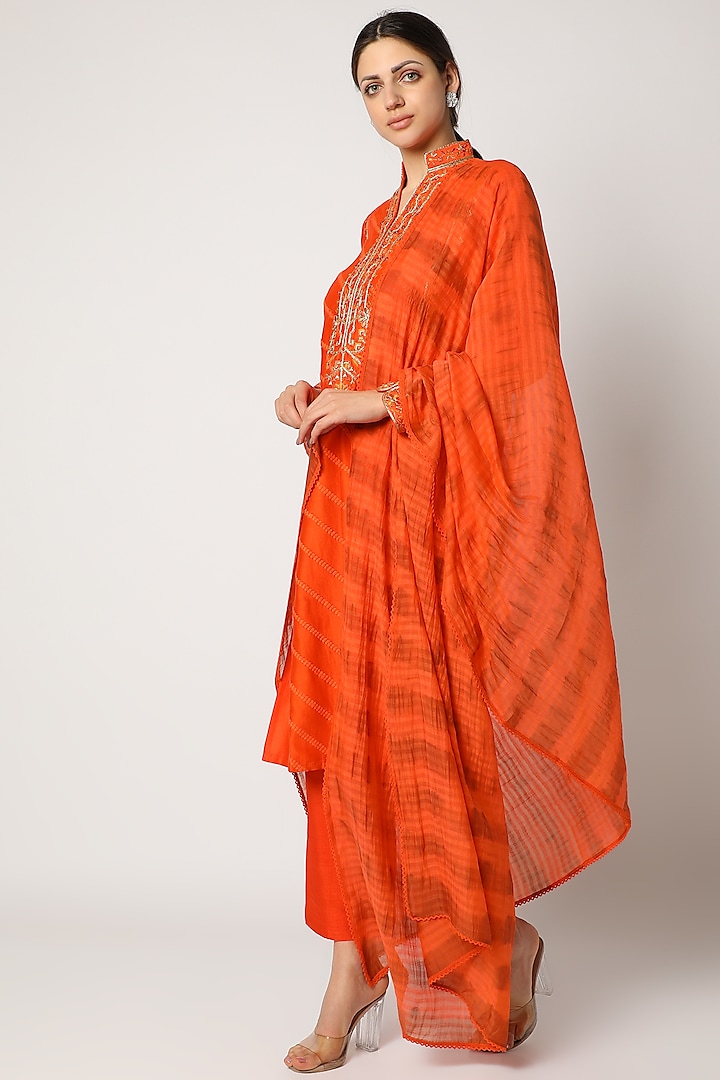 Orange Embroidered Kurta Set by Nadima Saqib