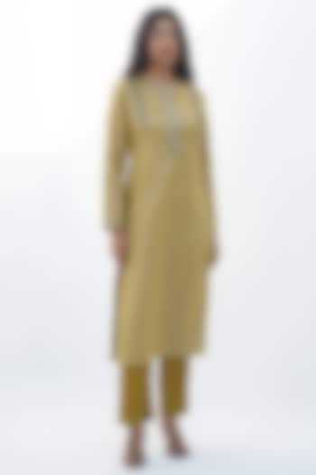 Acid Green Chanderi Jacquard Zari Embroidered Kurta Set by Nadima Saqib at Pernia's Pop Up Shop