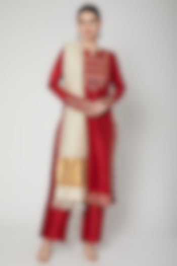 Red Zardosi Embroidered Kurta Set by Nadima Saqib at Pernia's Pop Up Shop