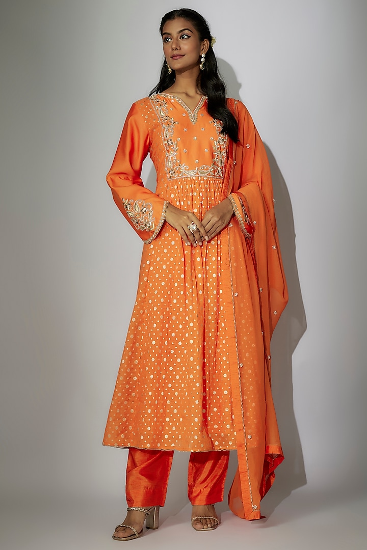 Orange Chanderi Zardosi Embroidered Kurta Set by Nadima Saqib at Pernia's Pop Up Shop