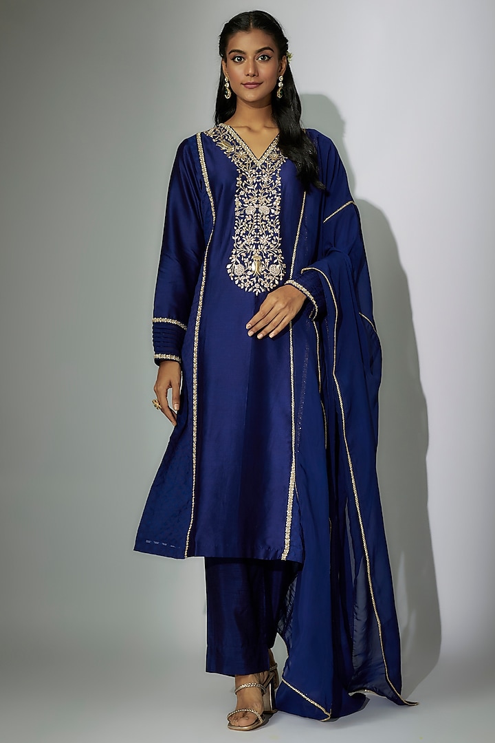 Royal Blue Chanderi Marodi Embroidered Kurta Set by Nadima Saqib at Pernia's Pop Up Shop