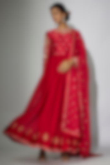 Cherry Red Georgette & Chanderi Zardosi Embroidered Anarkali Set by Nadima Saqib at Pernia's Pop Up Shop