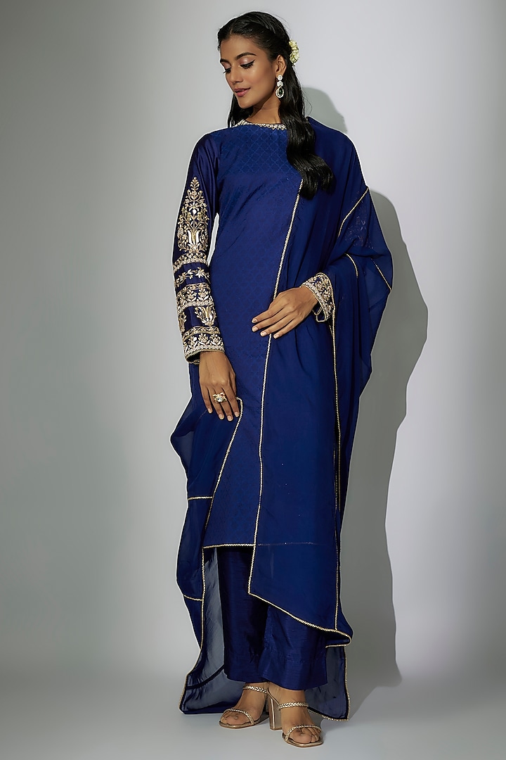 Royal Blue Chanderi Marodi Embroidered Kurta Set by Nadima Saqib at Pernia's Pop Up Shop