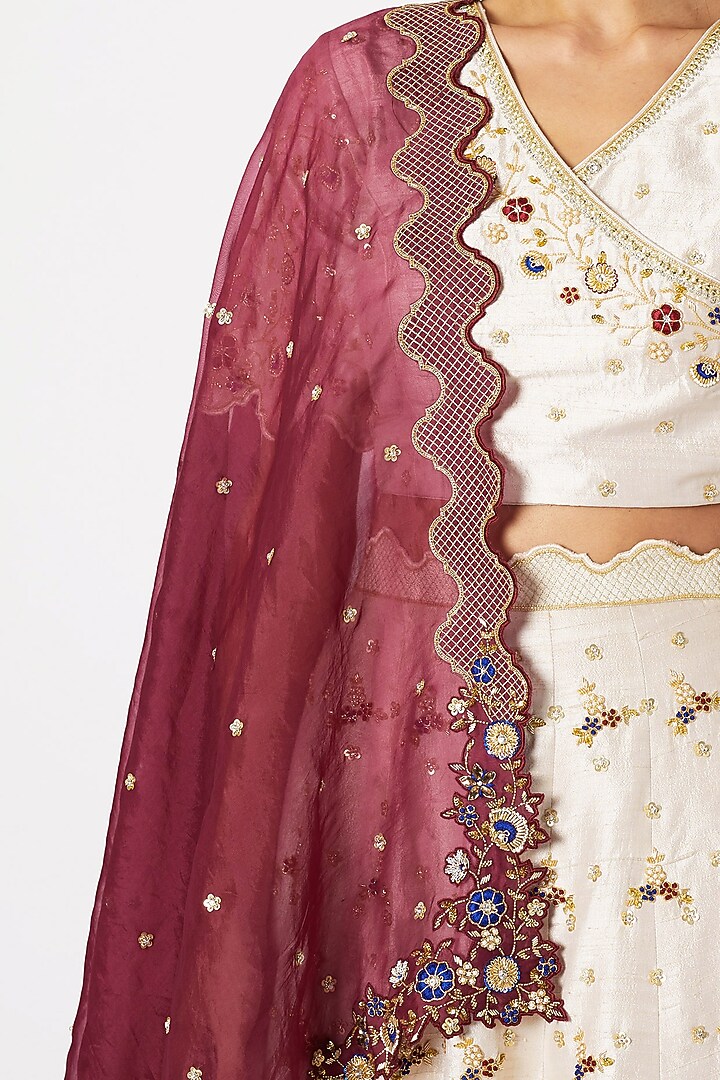 White Embroidered Bridal Lehenga Set by Nadima Saqib at Pernia's Pop Up Shop