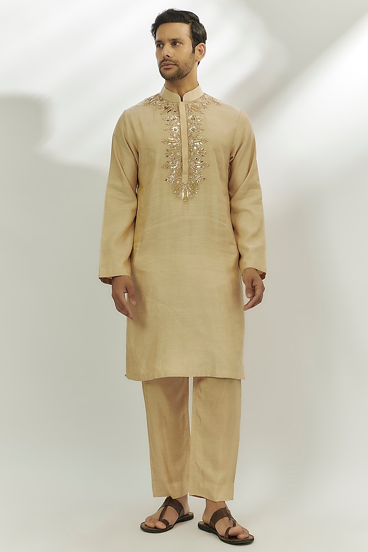 Beige Chanderi Tissue Zardosi & Thread Embroidered Kurta Set by Nadima Saqib Men