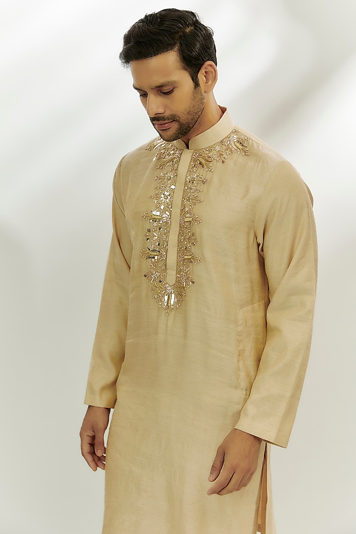 Beige Chanderi Tissue Zardosi & Thread Embroidered Kurta Set by Nadima Saqib Men at Pernia's Pop Up Shop
