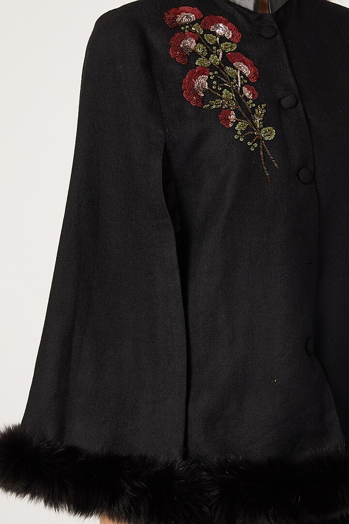 Black Embroidered Cape With Fur by Neiza Shawls at Pernia's Pop Up Shop