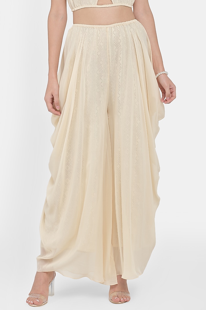 Ivory Hand Embroidered Kurta Set by Naina Seth at Pernia's Pop Up Shop
