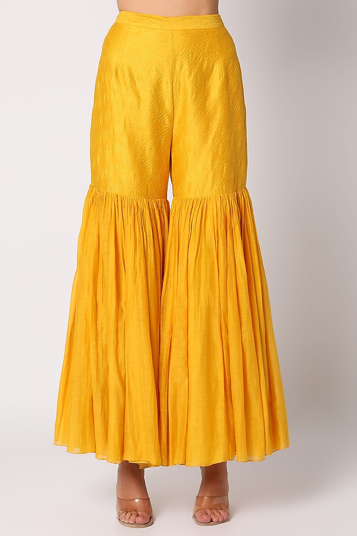 Mango Orange Hand Embroidered Gharara Set by Neeta Bhargava at Pernia's Pop Up Shop