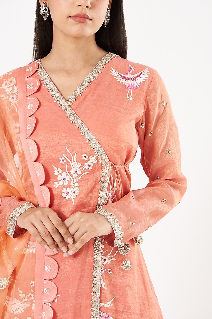 Peach Hand Painted Gharara Set by Neeta Bhargava at Pernia's Pop Up Shop
