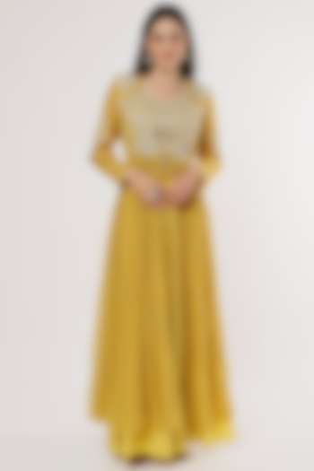 Mustard Embroidered Anarkali Set by NEETA BHARGAVA at Pernia's Pop Up Shop