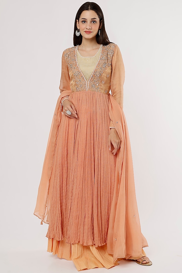 Peach Printed Anarkali Set by NEETA BHARGAVA at Pernia's Pop Up Shop