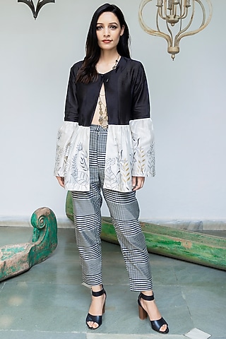 Black Maheshwari Pant Set by NEETA BHARGAVA