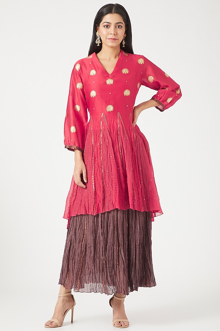 Brown Chanderi Crushed Skirt Set by NEETA BHARGAVA