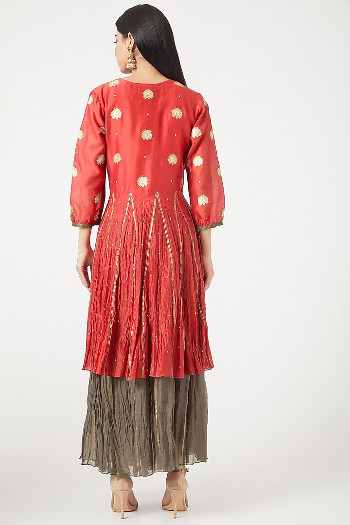 Brown Crushed Skirt Set With Attached Pants by NEETA BHARGAVA at Pernia's Pop Up Shop