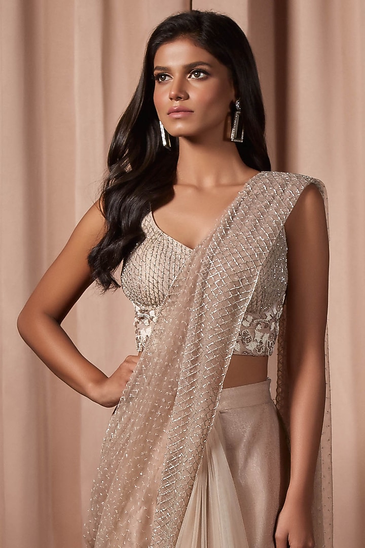 Dusty Pink Satin Velvet Cutdana Embellished Pre-Pleated Draped Wedding Saree Set by Nandita Thirani at Pernia's Pop Up Shop