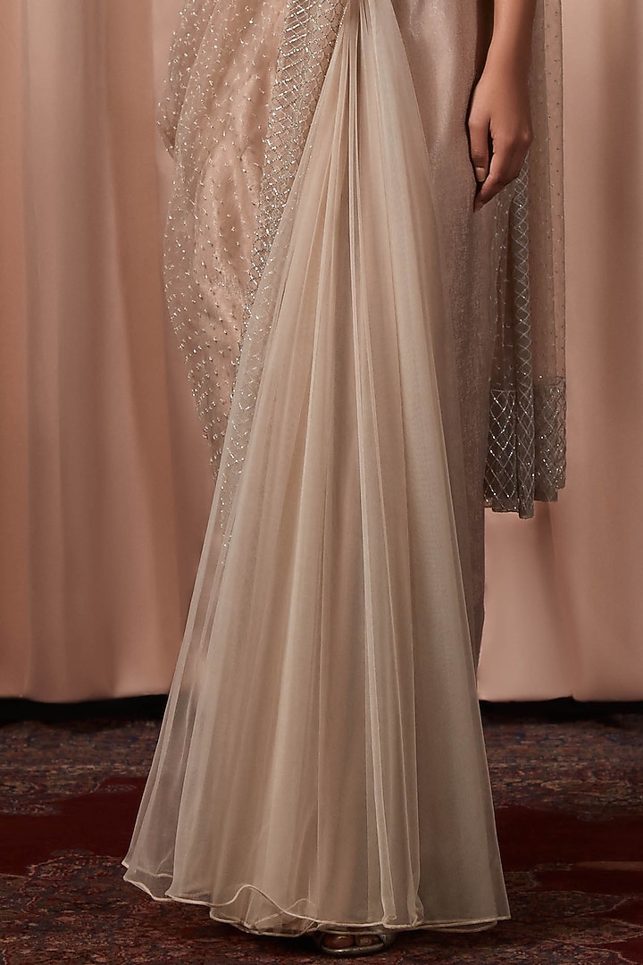 Dusty Pink Satin Velvet Cutdana Embellished Pre-Pleated Draped Wedding Saree Set by Nandita Thirani at Pernia's Pop Up Shop