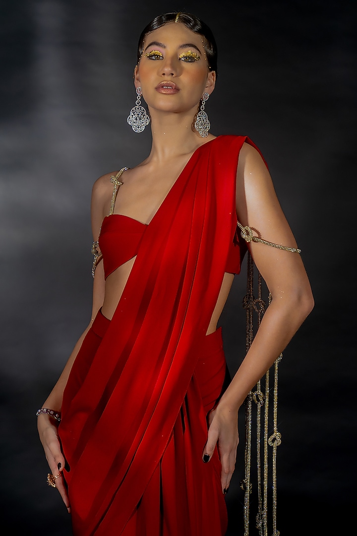 Red Volvo Crystal String Embroidered Pre-Stitched Wedding Saree Set by Nikhil Thampi at Pernia's Pop Up Shop