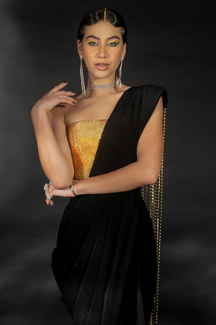 Black Volvo Diamond String Embroidered Pre-Stitched Wedding Saree Set by Nikhil Thampi at Pernia's Pop Up Shop