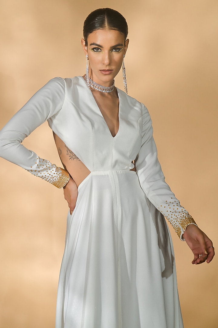 White Volvo & Net Wedding Anarkali Set by Nikhil Thampi at Pernia's Pop Up Shop