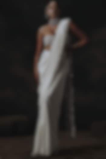 White Volvo Bead Embroidered Pre-Stitched Wedding Saree Set by Nikhil Thampi at Pernia's Pop Up Shop