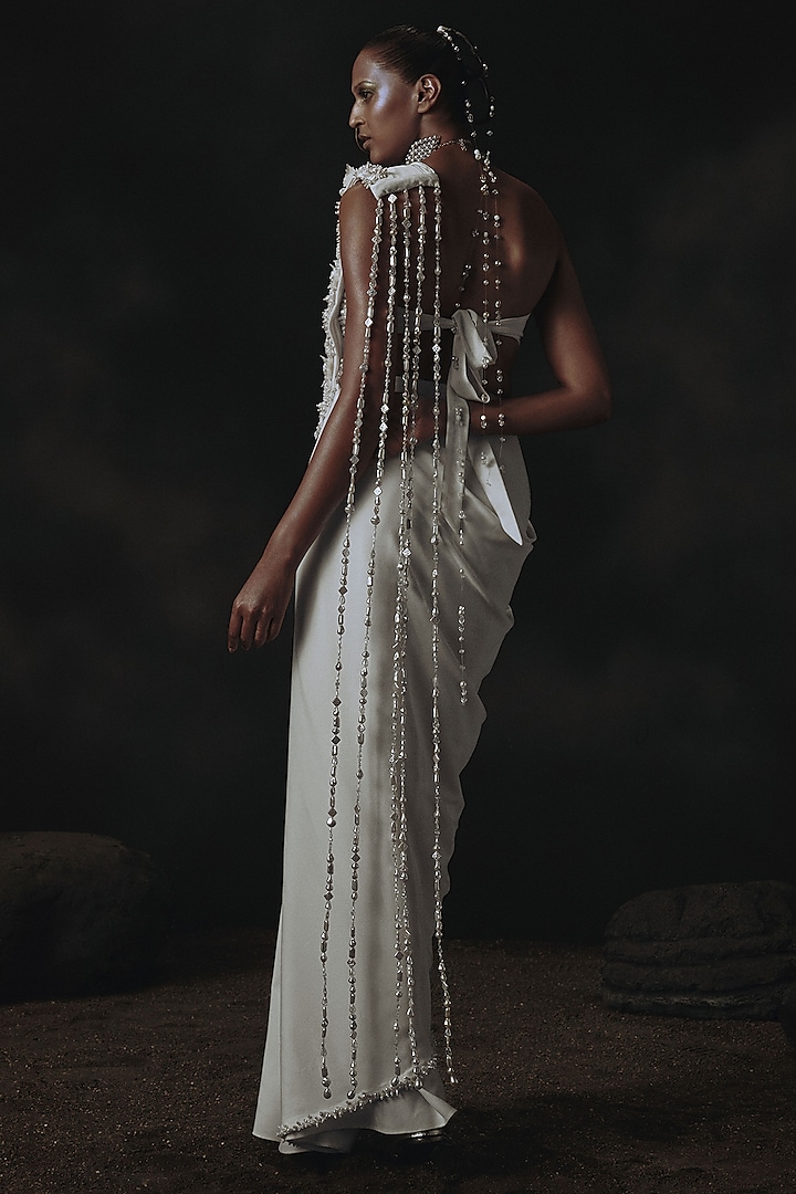 White Volvo Bead Embroidered Pre-Stitched Wedding Saree Set by Nikhil Thampi at Pernia's Pop Up Shop
