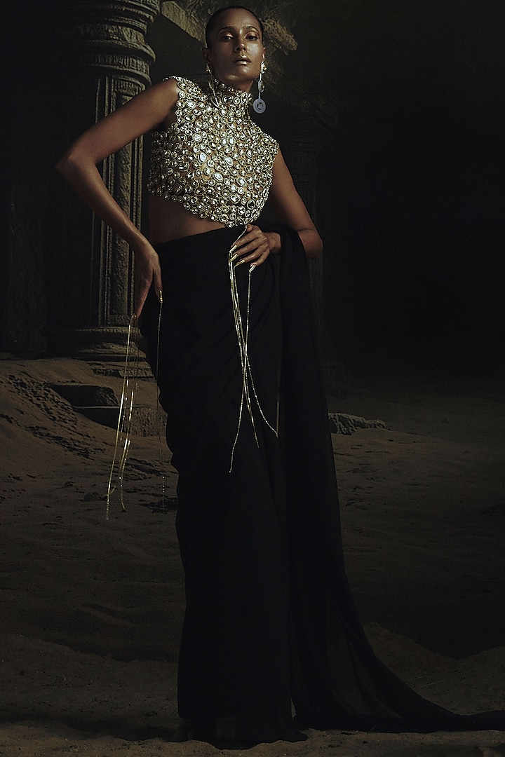 Black Georgette Pre-Stitched Reception Saree Set by Nikhil Thampi at Pernia's Pop Up Shop