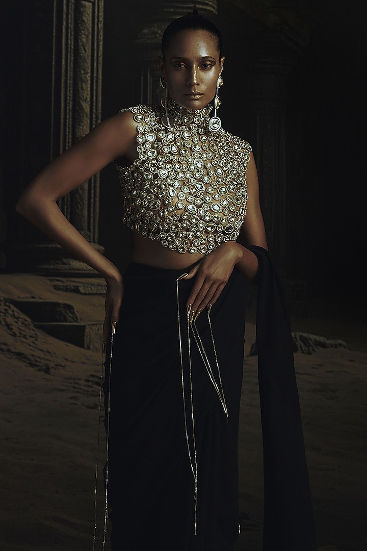 Black Georgette Pre-Stitched Reception Saree Set by Nikhil Thampi at Pernia's Pop Up Shop