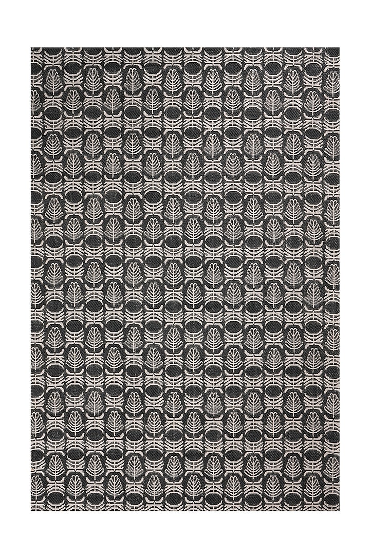 Black & Grey Sisal Chevron Carpet by Neytt Homes