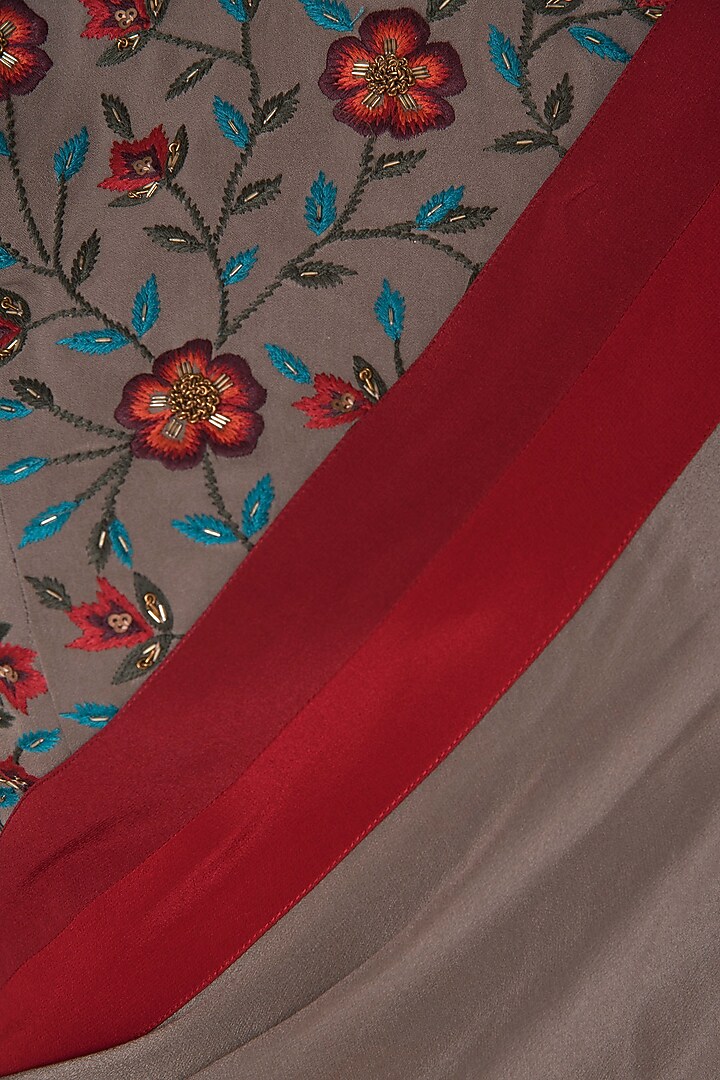 Grey pre-stitched saree with floral embroidered blouse available only at Pernia's Pop Up Shop.
