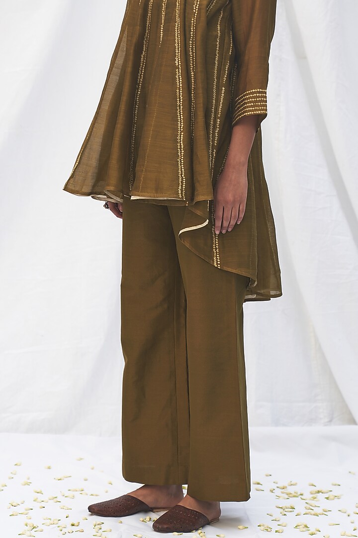 Olive Green Party Wear Anarkali Cape Set by The Label Nuska at Pernia's Pop Up Shop
