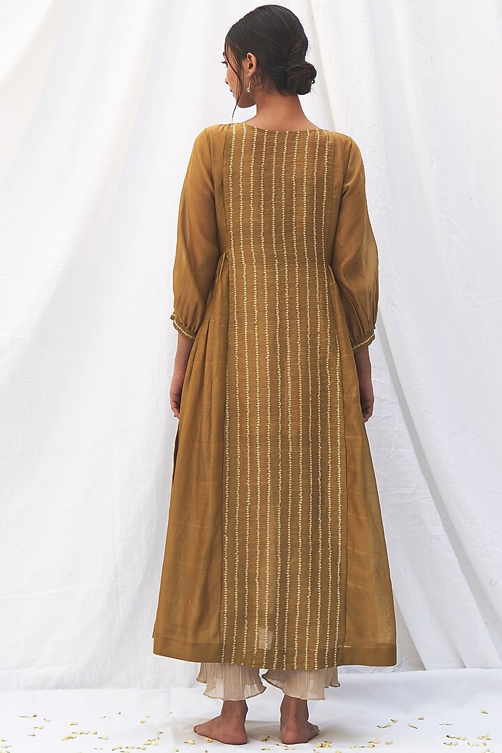 Elaichi Green Gathered Dress Kurta Set by The Label Nuska at Pernia's Pop Up Shop